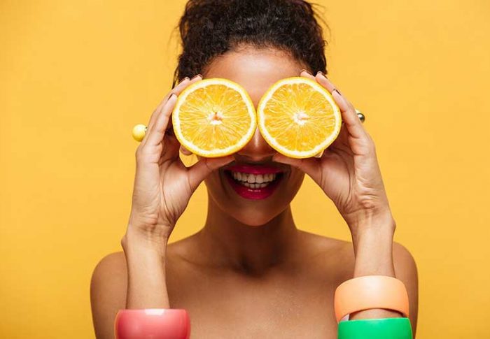 Pourquoi la vitamine C est l’un des ingrédients les plus efficaces pour les soins de la peau