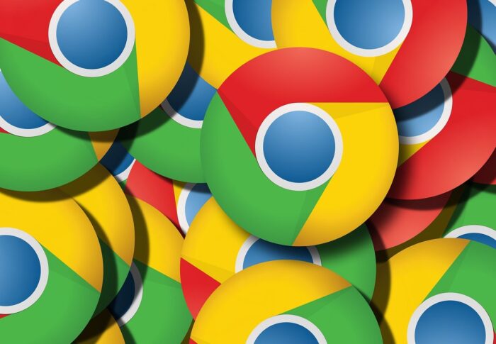 Deux compléments Chrome populaires accusés d’espionner les échanges ChatGPT